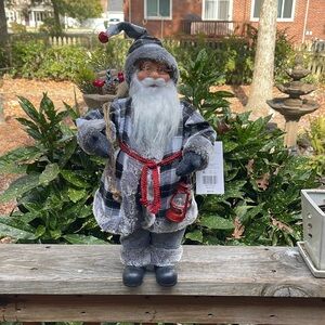 Woodland Black and White Plaid Santa Claus -new